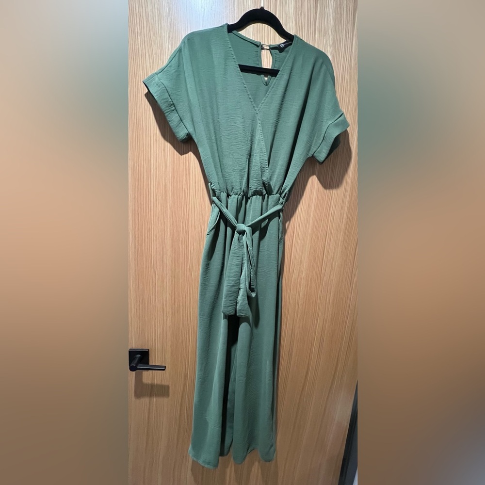 Women's One Piece Jumpsuits Short Sleeve Wrap V Neck Belted Romper
